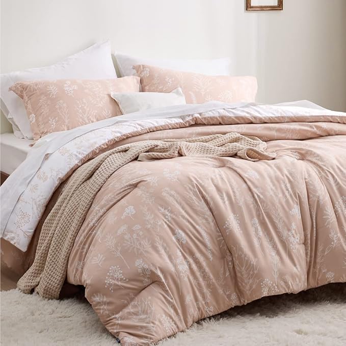 Bedsure Oversized Queen Comforter Set - Dusty Rose Bed Set, 3 Pieces Cute Floral Bedding, 1 Soft Reversible Botanical Flowers Comforter and 2 Pillow Shams
