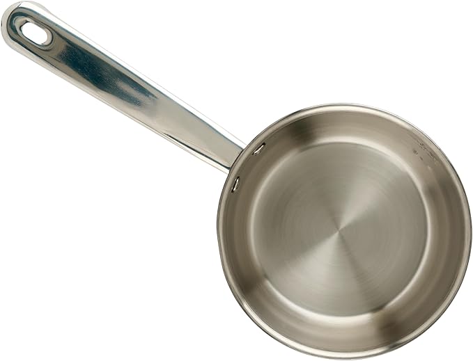 Winco Stainless Steel SAP Sauce Pan, 1.5-Quart, Medium (SAP-1.5)