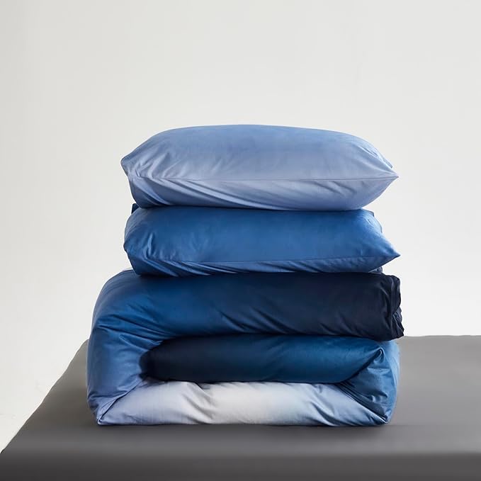 Luxlovery Blue Gradient Velvet Comforter Full Fluffy Plush Flannel Bedding Set Full Men Women Army Blue White Winter Warm Blanket Quilts Thick Abstract Modern Sherpa Micromink Comforter Set