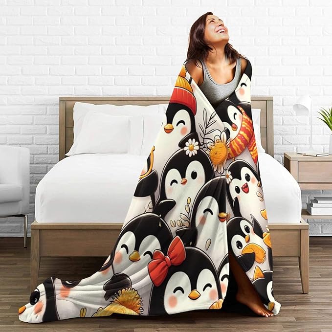 Funny Penguin Blanket Soft Warm Cute Kawaii Penguin Plush Throw Blanket Cozy Flannel Fuzzy Fleece Bedding Stuff Animal Decor Blanket Gifts for Lover Girls Boys Kids Teens Adults Women 50"x60"