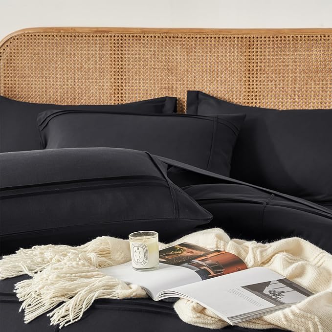 Yogeneg Twin Comforter Set 5 Piece Bed in a Bag,Grid Pinch Pleat Black Twin Bedding Set,Striped Textured Soft Microfiber Comforter with Sheet Set,All Season Complete Bed Set(Black,Twin)