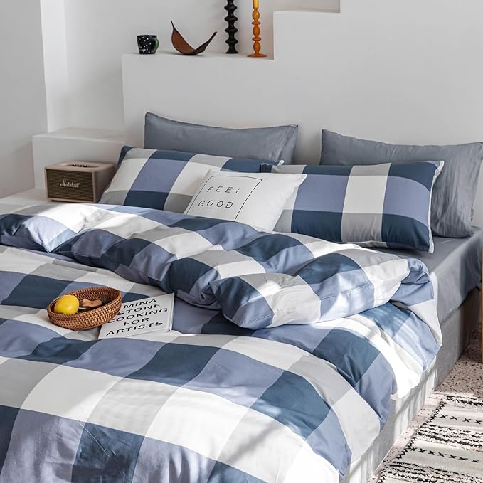 mixinni Full Comforter Set Soft Fluffy Modern Style Checkered Pattern Comforter for Boys Mens, 1 Blue White Grey Geometric Comforter and 2 Pillowcases, All Seasons-Full Size