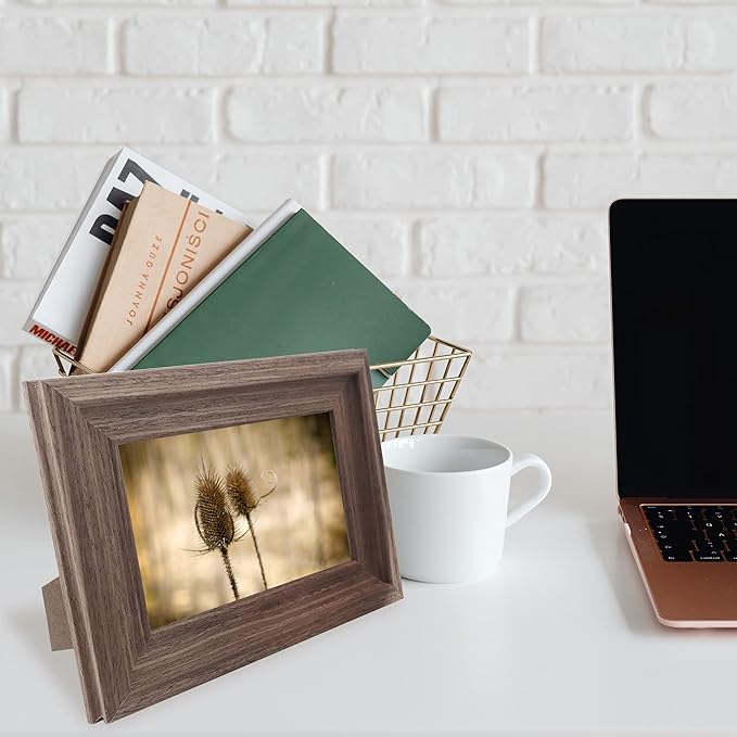 GraduationMall 4x6 Wooden Picture Frames,Real Glass,Wall or Tabletop Display Photo Frames,Brown Set of 2