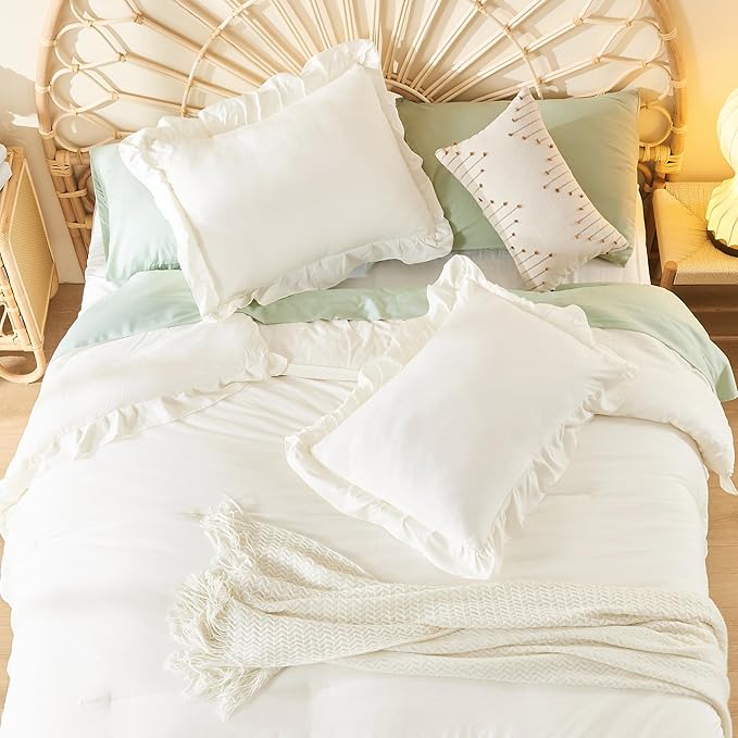 Litanika Twin Comforter Set Ivory, 2 Pieces Beige Ruffle Farmhouse Aesthetic Bedding Comforter Set, Lightweight Fluffy Microfiber Bed Set (66x90In Comforter, 1 Pillowcase)