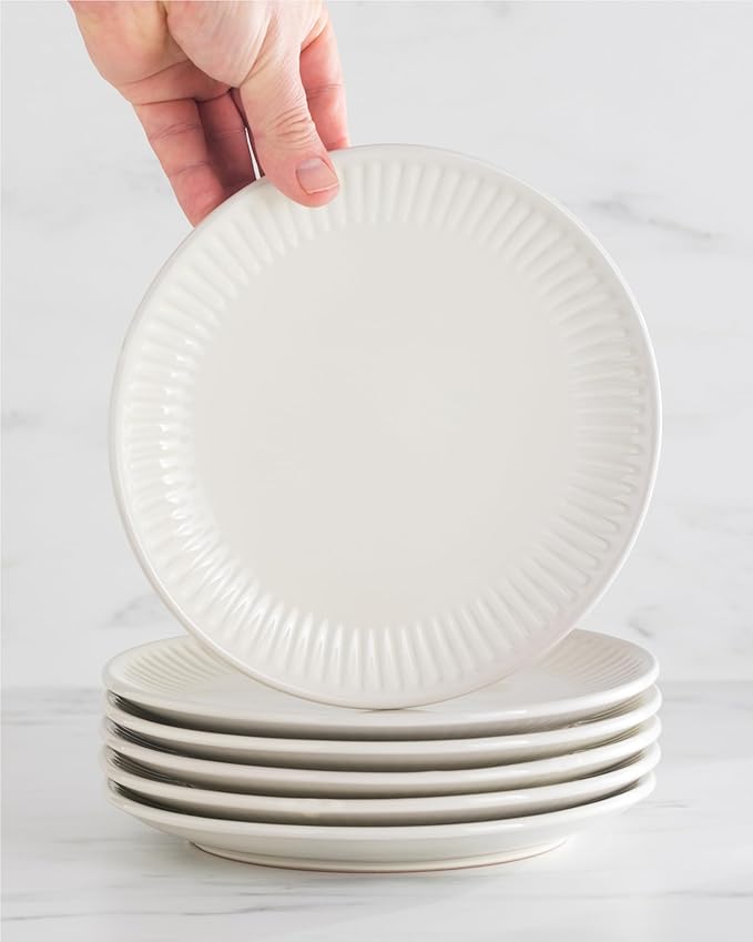 Stoneware Dinnerware Set for 8 People HYGGE 32-Piece - Elegant Scandi Design - Premium Dish Set - Bowl and Plate Set - Tableware for 8 People in a Ribbed Design - Pure Living in Beige