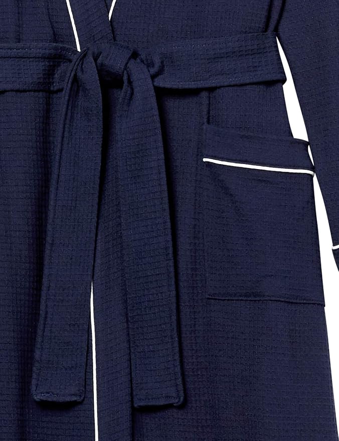 Amazon Essentials Women's Lightweight Waffle Full-Length Robe (Available in Plus Size)