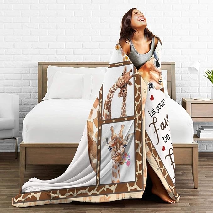 Giraffe Blanket Soft Cozy Cute Giraffe Throw Blanket Warm Giraffe Flannel Fleece Plush Blanket Stuff Animal Decor Blanket Gifts for Lover Kids Girls Boys Women Adults Bed Travel 40"x50"