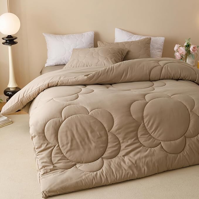 Luxlovery Cream Coffee Comforter Set Twin Light Cream Coffee Quilts Khaki Bedding Comforter Set Solid Plain Color Soft Breathable Tapue Comforter for Teens Kids