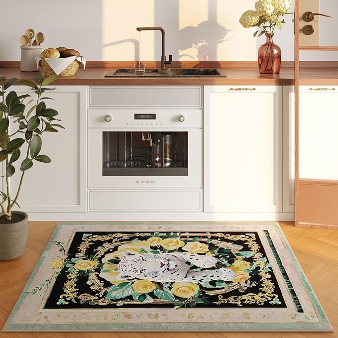 Living Room Rug 5x7 Rug Machine Washable Retro Lavish Leopard Area Rug Non Slip Floral Animal Vintage Low Pile Large Rugs for Living Room, Bedroom, Farmhouse, Dining Room, Kids Playroom