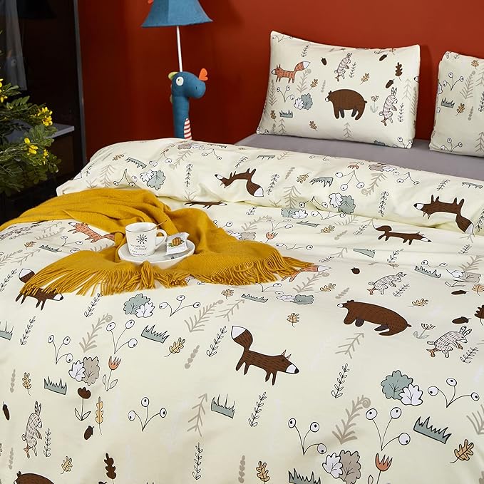 CLOTHKNOW Kids Comforter Set Twin/Twin XL 3Pcs Yellow Bear Bedding Comforter Sets Soft Animal Cartoon Comforter Fox Rabbit Beige Bedding with 2 x Pillow Cases