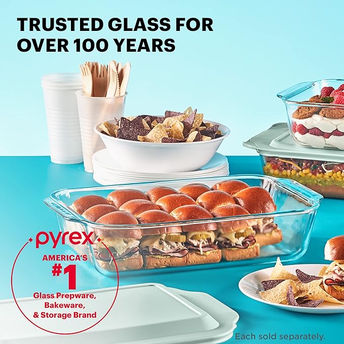 Pyrex Deep Glass Baking Dish with Plastic Lid, Deep Casserole Dish, Glass Food Container, Oven, Freezer and Microwave Safe, Clear Container, 8x8