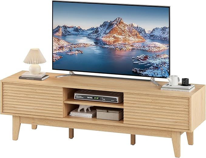 Fluted TV Stand for 55 65 Inch TV, Mid Century Modern Entertainment Center with Shelves, Cabinets & Sliding Doors, TV Media Console Table with Wood Feet & Cord Holes for Living Room, Bedroom, Natural
