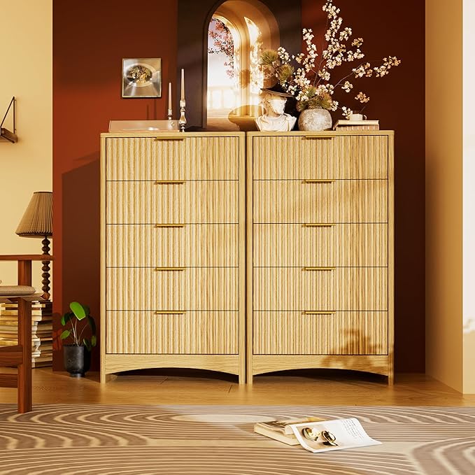 Marsail Fluted 5-Drawer Tall Wooden Dresser, Smooth Gliding Drawers & Large Capacity Storage Space, Modern Organizer Cabinet for Bedroom or Hallway, Natural Oak