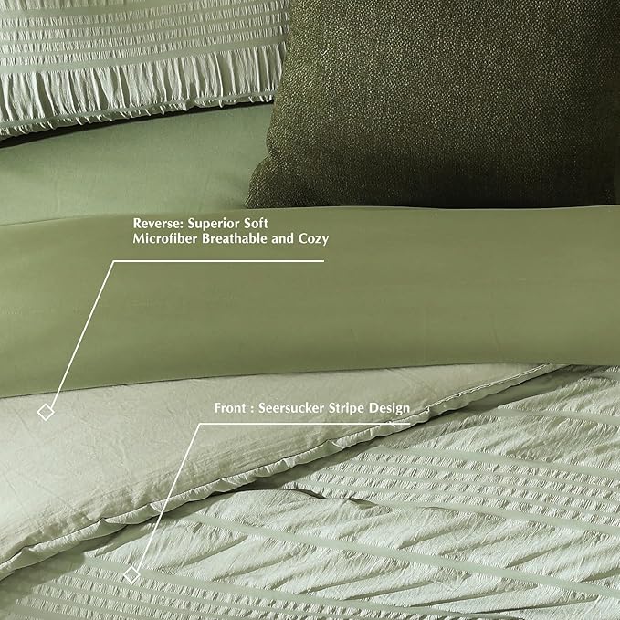 CASAAGUSTO Queen Comforter Set, 7 Pieces Sage Green Seersucker Bed in a Bag Queen Size Soft All Seasons, Bedding Sets with Comforter, Flat Sheet, Fitted Sheet, 2 Pillow Shams, 2 Pillowcases