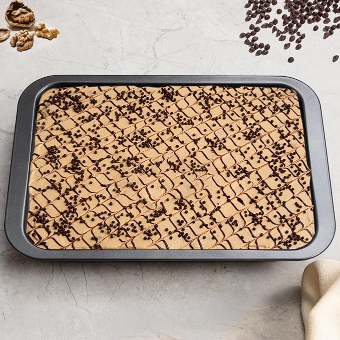 Cake Pan, Nonstick Baking Pan for Cake, Bread, Brownie or Lasagna, Heavy Duty Baking Dish with Diamond Texture Pattern and Wide Grips