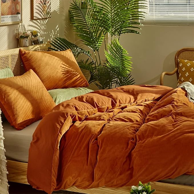 CLOTHKNOW Burnt Orange Queen Comforter Set 3Pcs Velvet Bedding Comforter Sets Rust Comforter Terracotta Comforter Queen with 2 x Pillow Cases