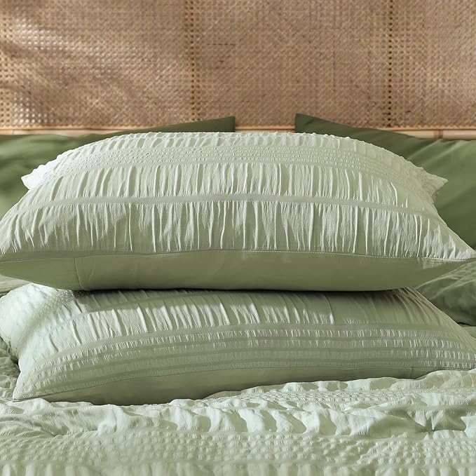CASAAGUSTO Twin XL Comforter Set, 5 Pieces Sage Green Seersucker Bed in a Bag Twin Soft All Seasons, Bedding Sets with Comforter, Flat Sheet, Fitted Sheet, 1 Pillow Sham, 1 Pillowcase