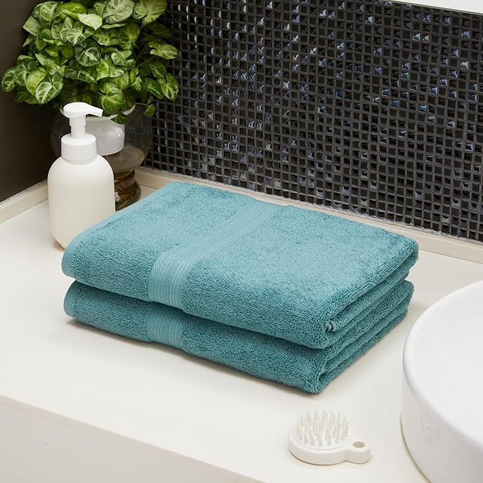Amazon Basics Fade-Resistant 100% Cotton Bath Towel, 2 Pack, 30"x54", Teal Green