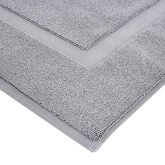 Amazon Basics Banded Bathroom Bath Rug Mat, Powder Gray, 31 inches L x 20 inches W