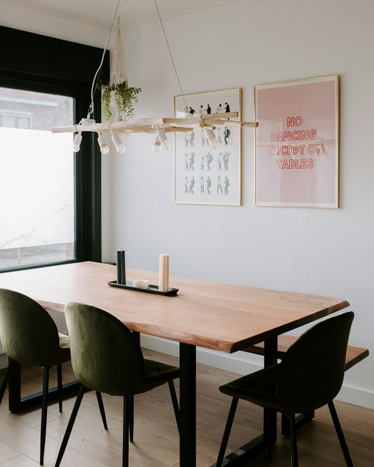 Creating Minimalist and Cozy Home Spaces That Feel Timeless and Inviting