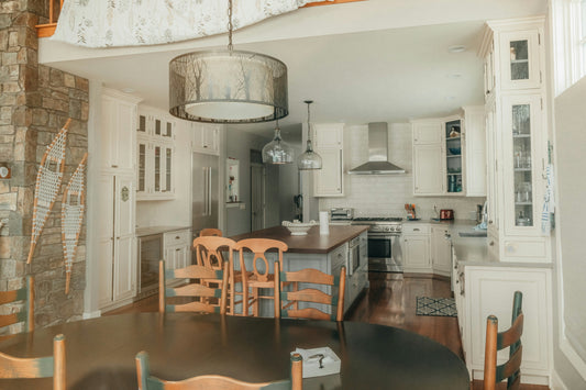Creating a Calm and Clutter-Free Home: The Power of Intentional Decorating