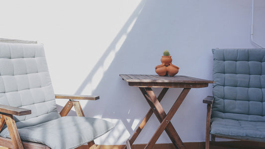 How to Layer Textures in Home Decor for a Warm and Inviting Interior