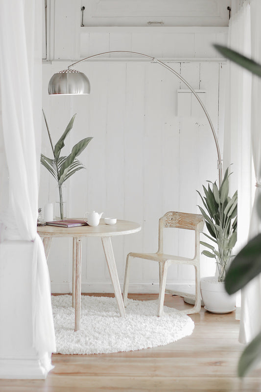 Maximize Small Spaces with Multi-Functional Furniture in Home Decor