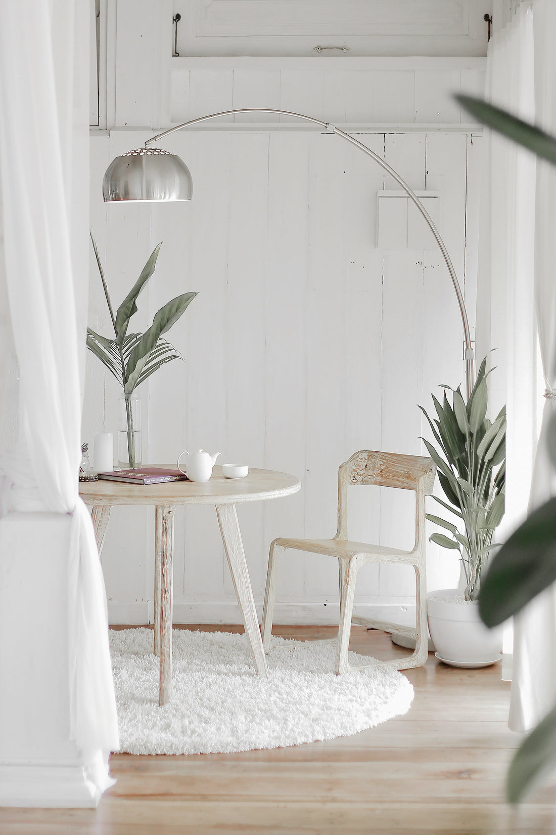 Open-Concept Home Styling: Creating Flow, Balance, and Cohesion Through Home Decor