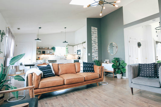 Living Room Decor Ideas That Balance Comfort and Style | LITTLE CHAPTER