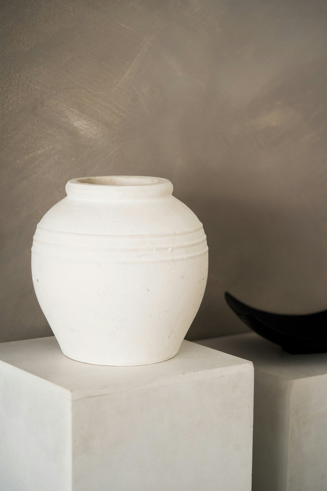 Transforming Your Outdoor and Balcony Spaces Into Calm, Stylish Retreats