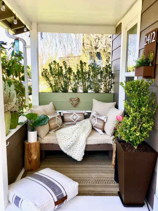 Maximizing Small Spaces with Smart Home Decor Ideas