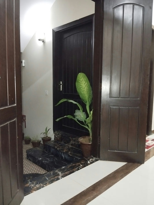 Entryway Decor Ideas: Create a Lasting First Impression | LITTLE CHAPTER
