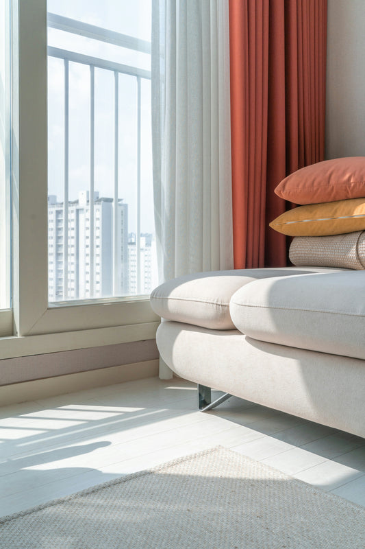 Minimalist Home Decor: Creating a Calm and Clutter-Free Space | LITTLE CHAPTER