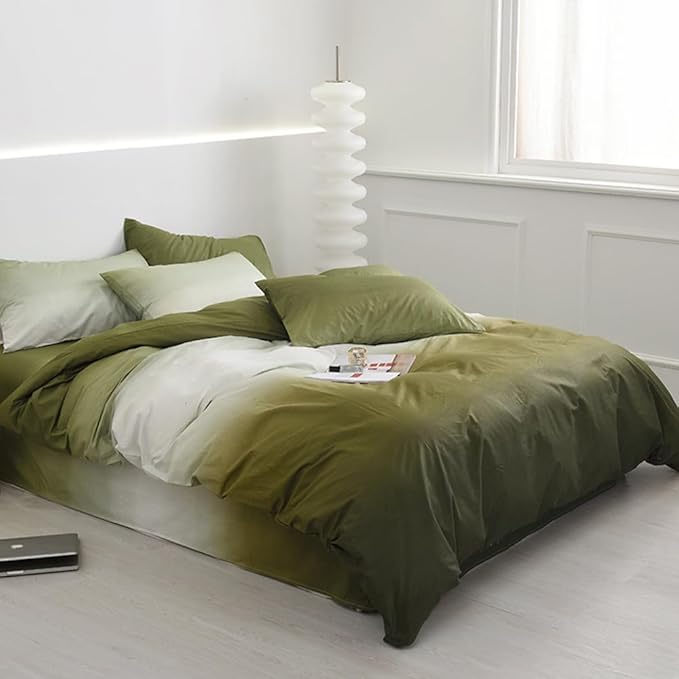 CLOTHKNOW Green White King Size Comforter Set Olive Green Gradient Bedding Comforter Sets Soft Olive Comforter with 2 x Pillow Cases