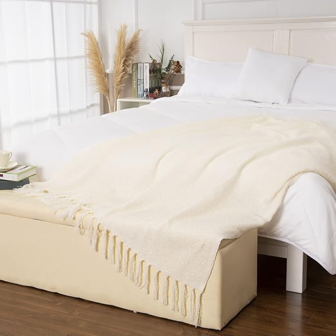 Gealaek Decorative Fluffy White Throw Blanket Cream Fringe Lightweight Faux Cashmere Fuzzy Soft Cozy Throws for Sofa Bed Farmhouse 50" x 60"