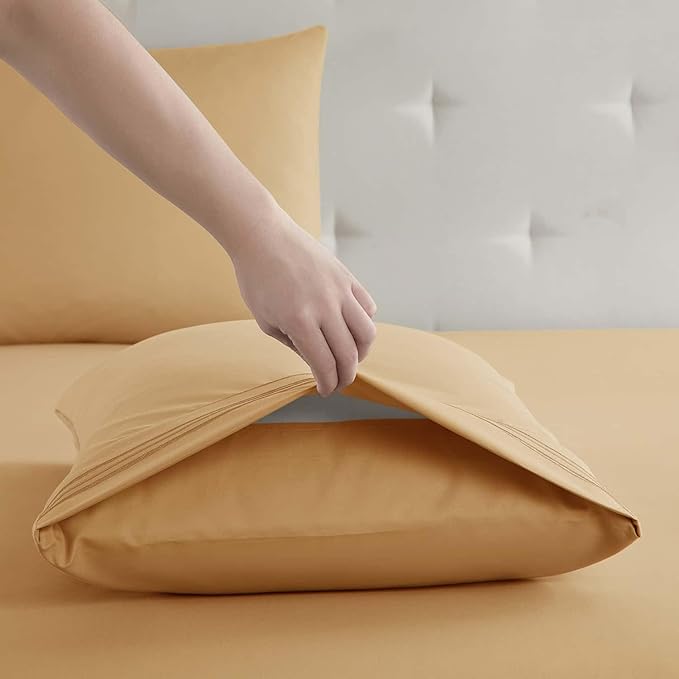 Clara Clark Bed Sheets, Premier 1800 Series 4 Piece Bed Sheet Set, Deep Pocket, Wrinkle, Fade, Stain Resistant, Luxury Soft Bedding Sheets & Pillowcases, California King, Apricot Orange
