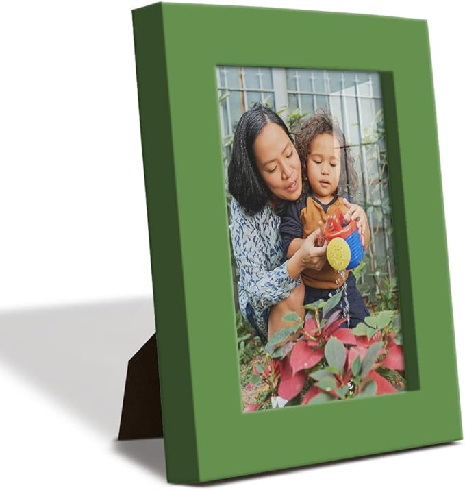 Renditions Gallery 3.5x5 inch Picture Frame High-end Modern Style, Made of Solid Wood and High Definition Glass Ready for Wall and Tabletop Photo Display, Green Frame