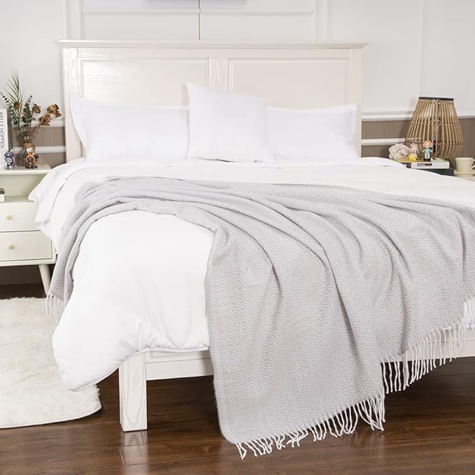 Gealaek Decorative Diamond Lattice Faux Cashmere Throw Blanket Light Grey Fringe Lightweight Fuzzy Soft Cozy Throws for Sofa Bed Farmhouse Throw Blanket 50" x 60"