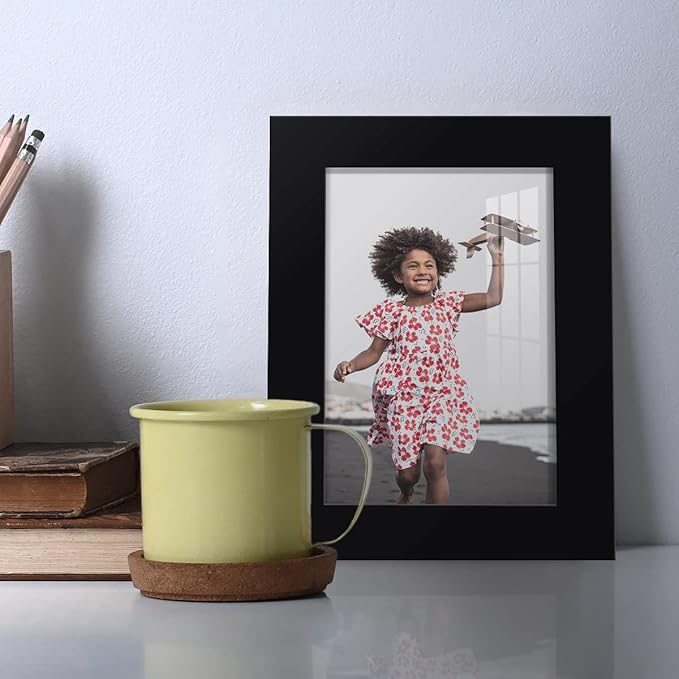 Renditions Gallery 3.5x5 inch Picture Frame High-end Modern Style, Made of Solid Wood and High Definition Glass Ready for Wall and Tabletop Photo Display, Black Frame