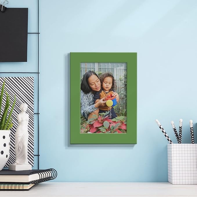 Renditions Gallery 5x7 inch Picture Frame High-end Modern Style, Made of Solid Wood and High Definition Glass Ready for Wall and Tabletop Photo Display, Green Frame