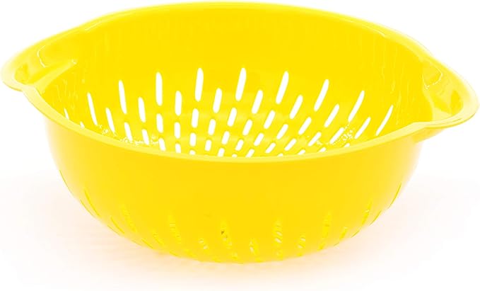 Mintra Home Mixing Bowl w/Colander (Large 4.5L, Yellow) - For Washing & Draining Fruits And Vegetables - Heavy Duty Plastic for Baking, Cooking Supplies - Dishwasher Safe