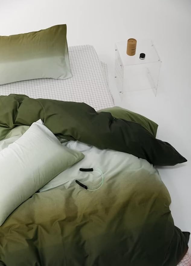 CLOTHKNOW Green White Twin/Twin XL Comforter Set Gradient Green Bedding Comforter Sets Hunter Green White Bed Comforter Sets