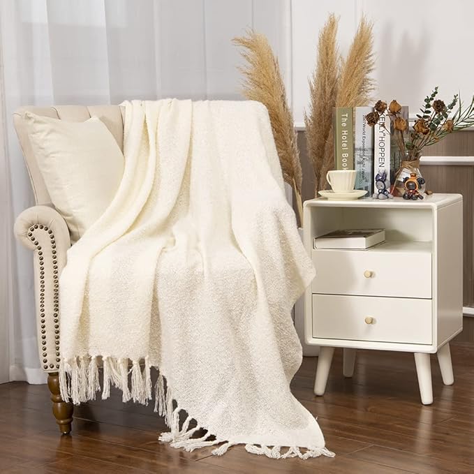 Gealaek Decorative Fluffy White Throw Blanket Cream Fringe Lightweight Faux Cashmere Fuzzy Soft Cozy Throws for Sofa Bed Farmhouse 50" x 60"