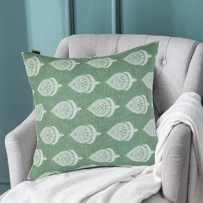 FUNHOME Outdoor Indoor Throw Pillows 18”x18”, Set of 2 Decorative Throw Pillows with Inserts, All Weather Water-Repellent Square Pillows for Bed, Couch, Sofa and Patio Furniture -Fair Green