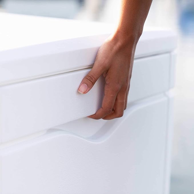 Lifetime 60348 Marine Dock, 130 Gallon Deck Box, Arctic White