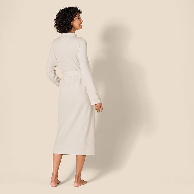 Amazon Essentials Women's Lightweight Waffle Full-Length Robe (Available in Plus Size)