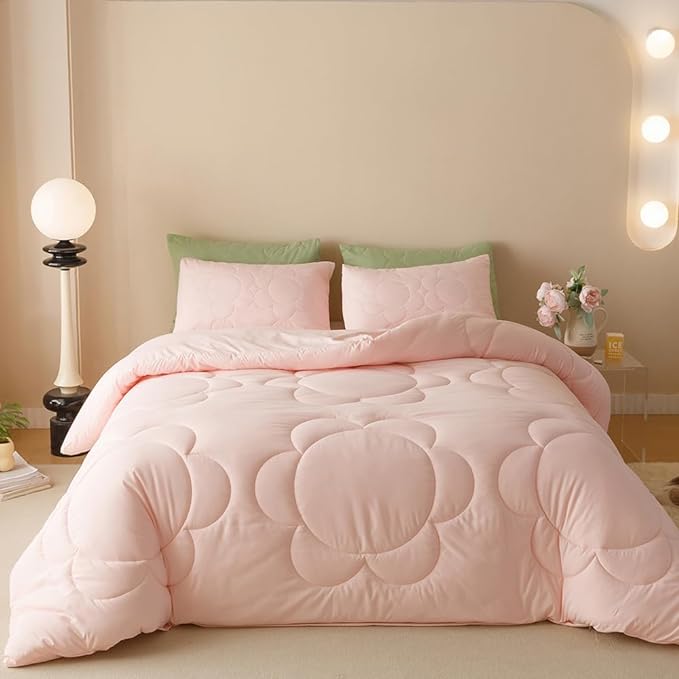 CLOTHKNOW Pink King Size Comforter Set Daisy Puff Bedding Comforter Sets Soft Women Girls Comforter Boho Comforter with 2 x Pillow Cases
