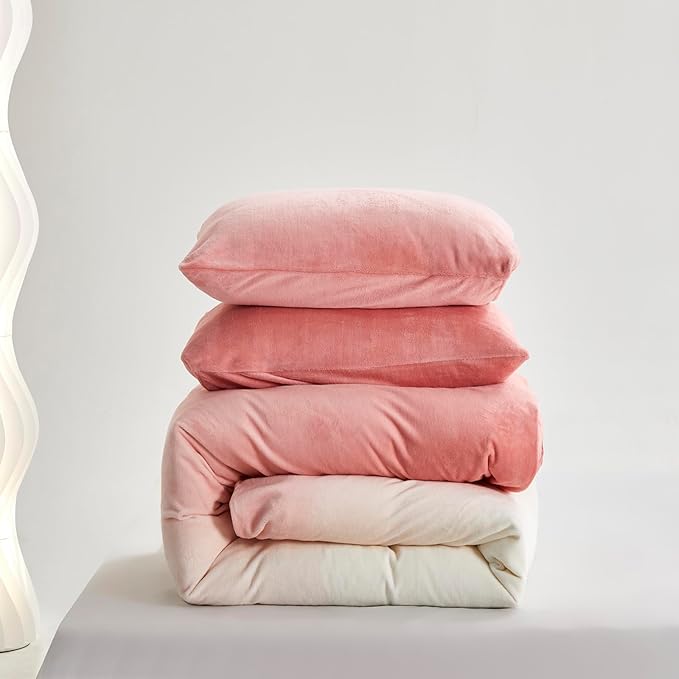 Luxlovery Pink Velvet Comforter Cal King Women Pink White Gradient Fluffy Plush Bedding Set California King Flannel Blush Pink Sherpa Micromink Ink Rainbow Color Winter Quilts Warm Comforter Set