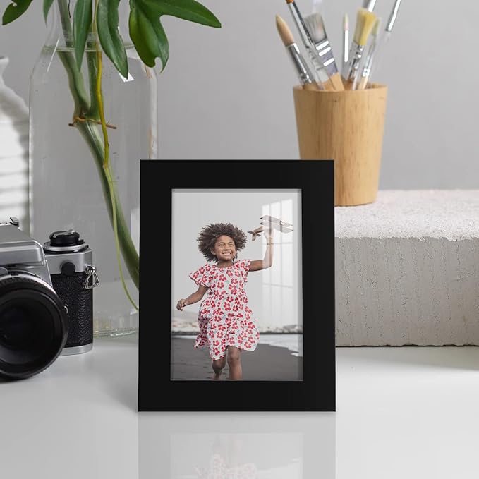 Renditions Gallery 3.5x5 inch Picture Frame High-end Modern Style, Made of Solid Wood and High Definition Glass Ready for Wall and Tabletop Photo Display, Black Frame