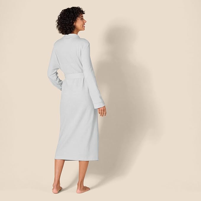 Amazon Essentials Women's Lightweight Waffle Full-Length Robe (Available in Plus Size)